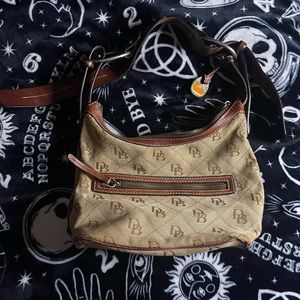 dooney & bourke handbag